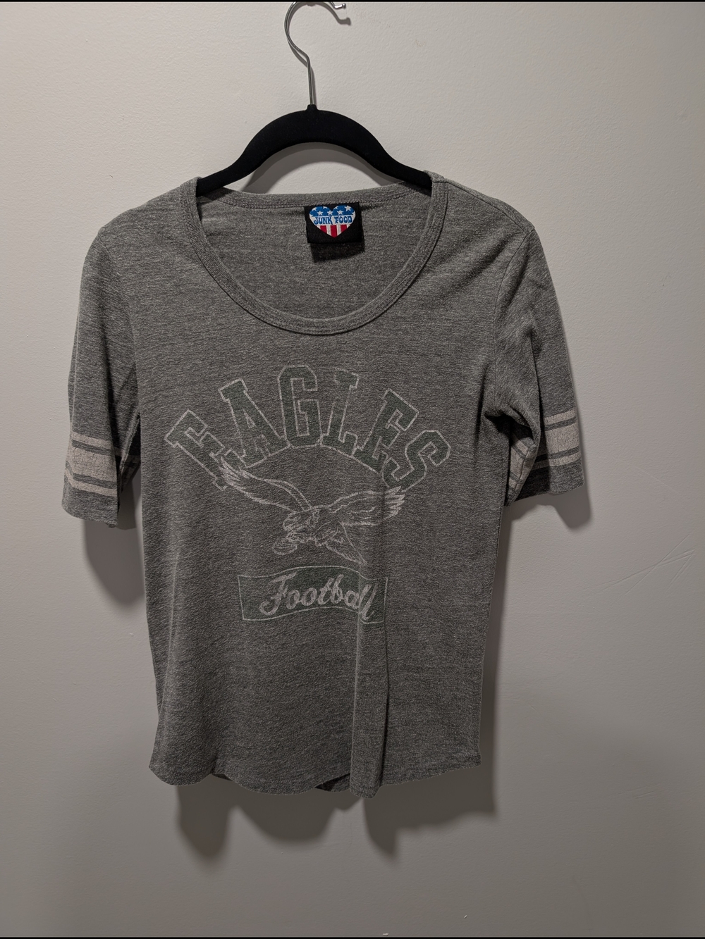 Philadelphia Eagles Retro, Vintage Logo T-shirt, Women's Small